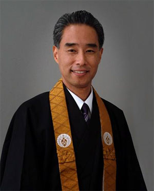 Bishop Eric Matsumoto in ministerial robes