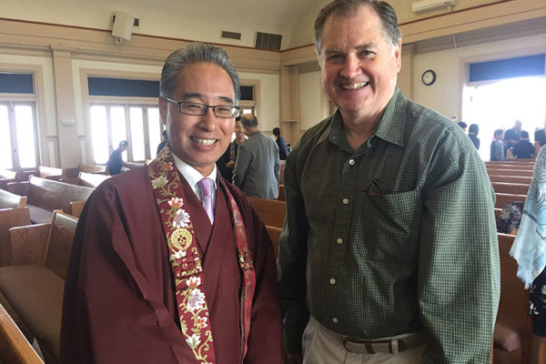 Bishop Eric Matsumoto with Rev. Don Castro of Seattle at Hawaii Betsuin