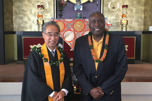 Bishop Matsumoto and Mr. Alphonso Braggs (Honolulu Hawaii NAACP President) at the Hawaii Betsuin Talk Story on Buddhism and Dr. Martin Luther King Jr.