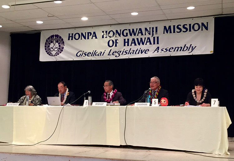 Legislative Assembly 2020 - head table with Bishop, President, Ministers' Association President, and secretaries