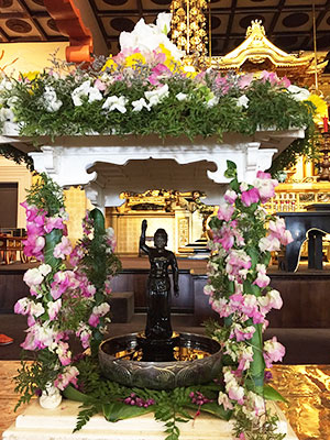 hanamido (baby Buddha flower altar) at Hawaii Betsuin 2018