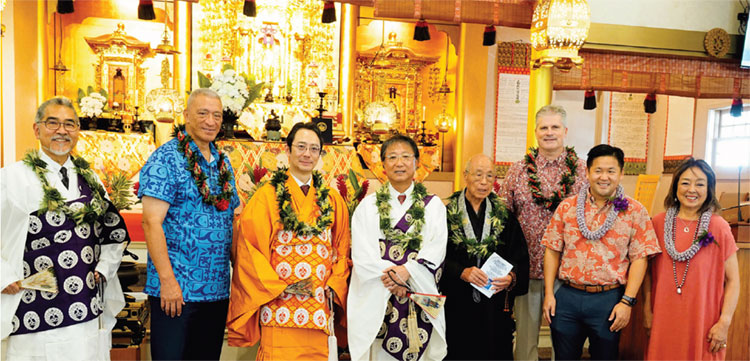 Ministeres and officials gathered with compassion at Wailuku Hongwanji