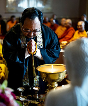 White House Vesak 2026 - BCA Bishop Marvin Harada in gassho (cropped)